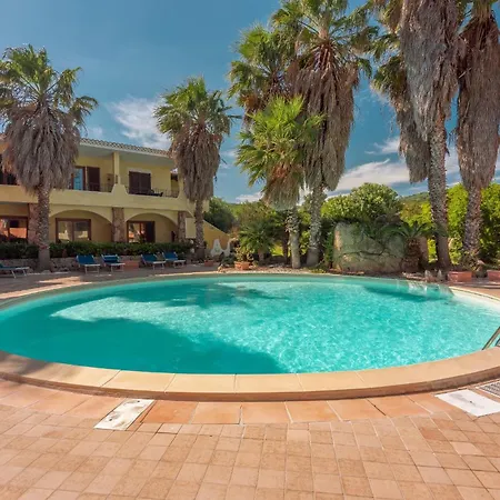 Relaxing Residenzia Village M2 Premium Sleeps 2 Apartment