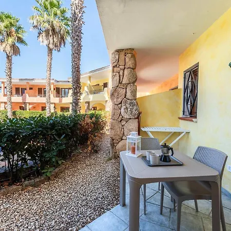 Relaxing Residenzia Village M2 Premium Sleeps 2 * Palau