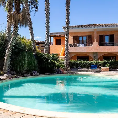 Relaxing Residenzia Village M2 Premium Sleeps 2 *