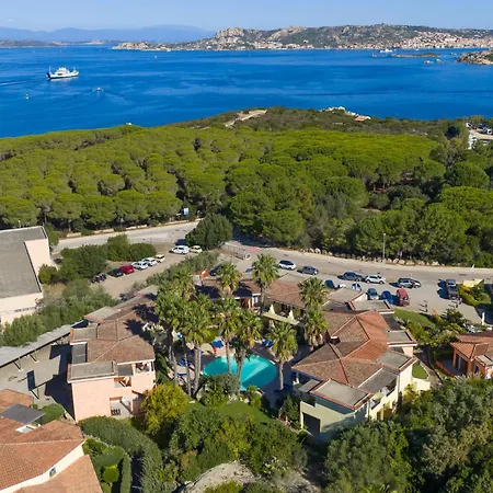 Relaxing Residenzia Village M2 Premium Sleeps 2 *
