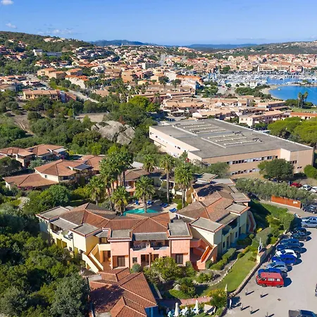 Relaxing Residenzia Village M2 Premium Sleeps 2 Palau